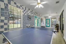 VERB HOUSE