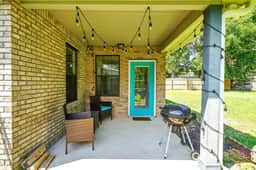 VERB HOUSE