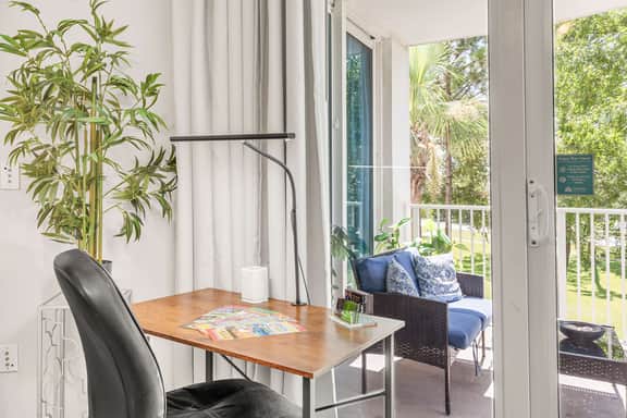 DESTIN PALMS (2204)